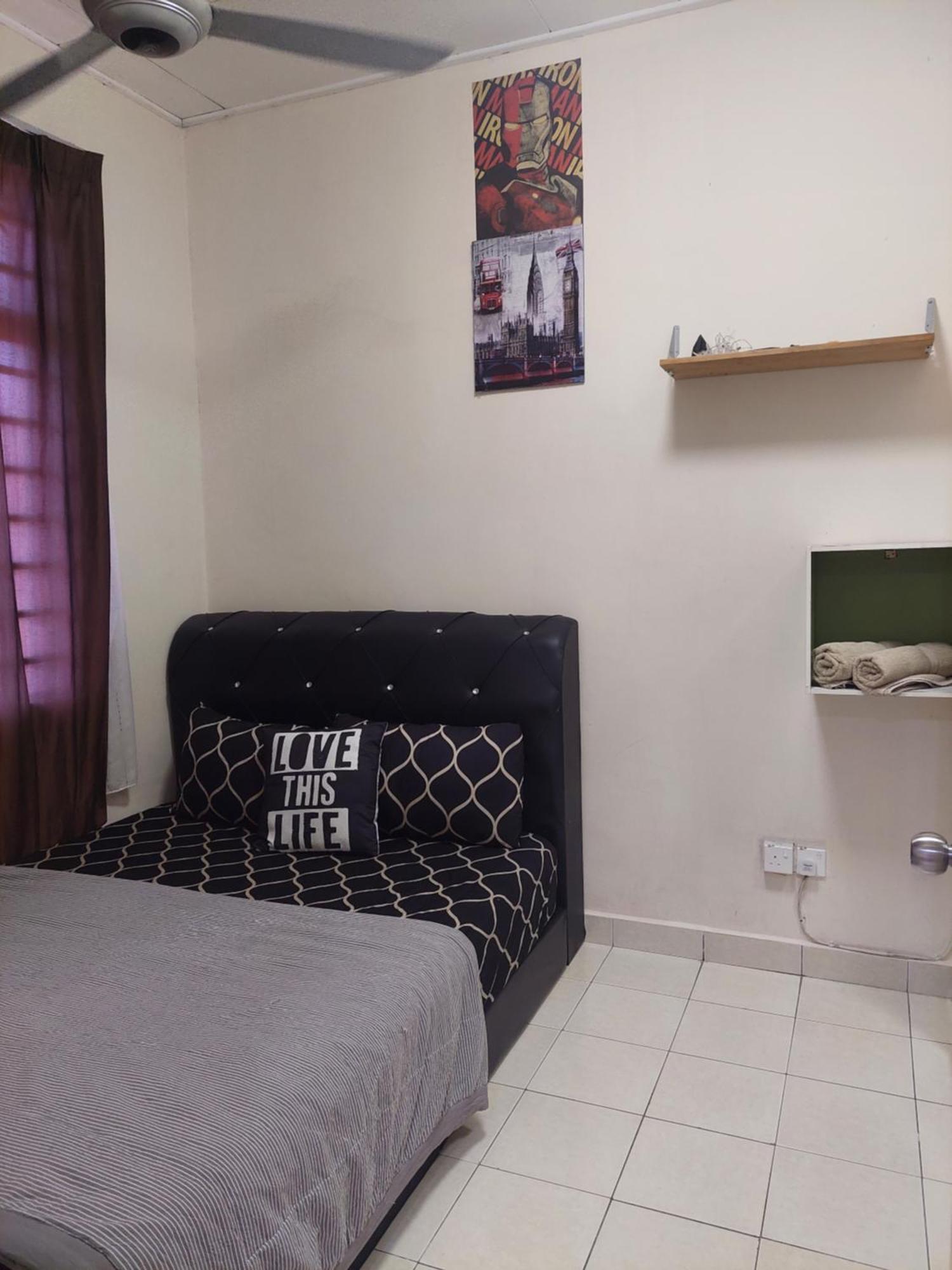 E&A Homestay Klia/ Sepang/ Nilai Kültér fotó