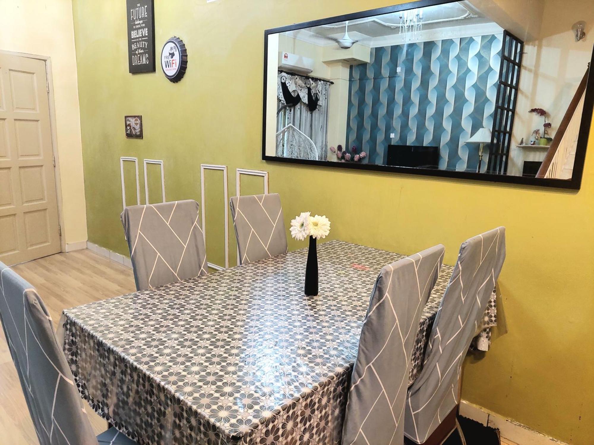 E&A Homestay Klia/ Sepang/ Nilai Kültér fotó