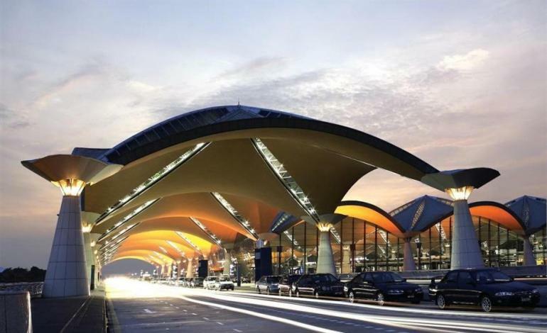 E&A Homestay Klia/ Sepang/ Nilai Kültér fotó